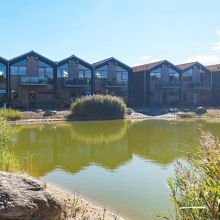4 Person Holiday Home In 博恩瑟 外观 照片